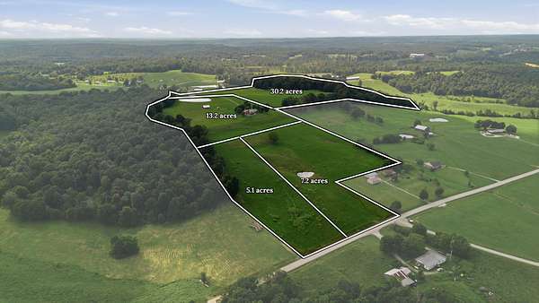 55 Acres of Land with Home for Auction in Roundhill, Kentucky