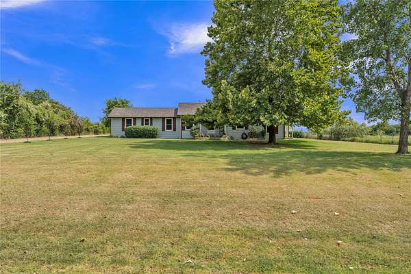 2 Acres of Land with Home for Sale in Grandview, Texas