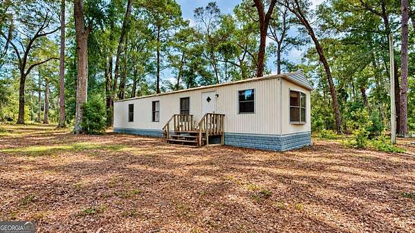 20.2 Acres of Recreational Land with Home for Sale in Statesboro, Georgia