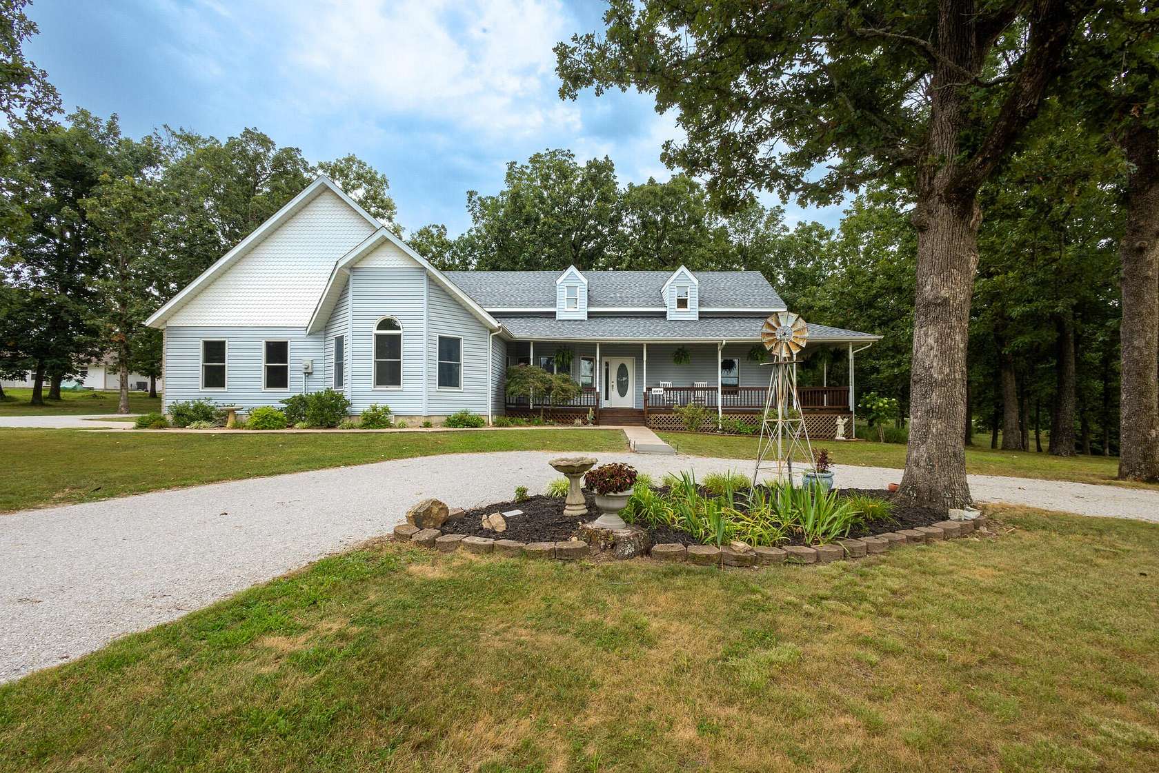 2.16 Acres of Land with Home for Sale in Aurora, Missouri