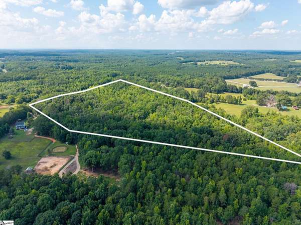 29.6 Acres of Recreational Land for Sale in Fountain Inn, South Carolina