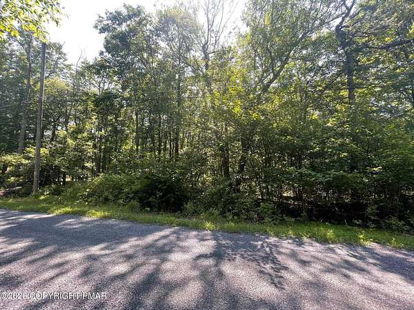0.51 Acres of Residential Land for Sale in Jim Thorpe, Pennsylvania