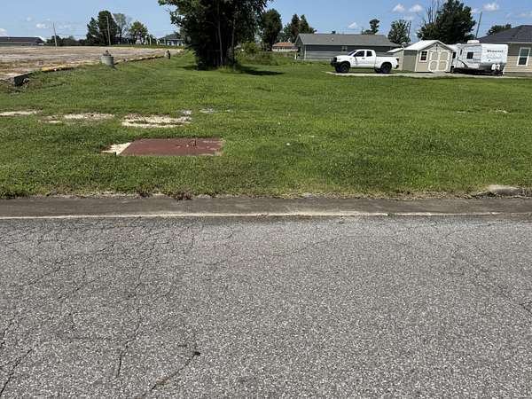 0.08 Acres of Residential Land for Sale in Mayfield, Kentucky