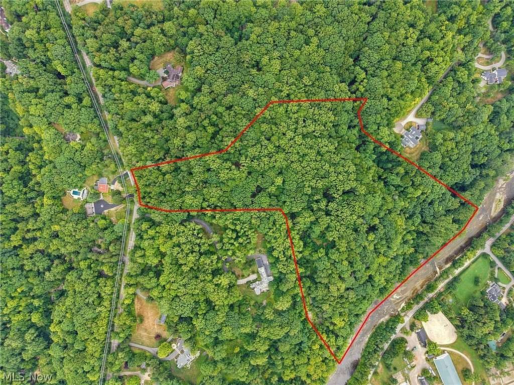 15.8 Acres of Land for Sale in Gates Mills, Ohio