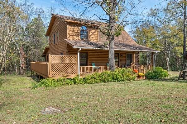 1.55 Acres of Land with Home for Sale in Lebanon, Tennessee