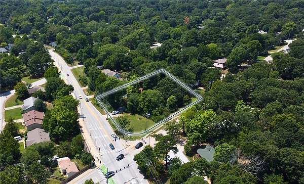 0.76 Acres of Residential Land for Sale in Fayetteville, Arkansas
