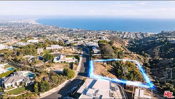 0.52 Acres of Residential Land for Sale in Los Angeles, California