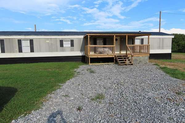 1.52 Acres of Land with Home for Sale in Hillsboro, Kentucky