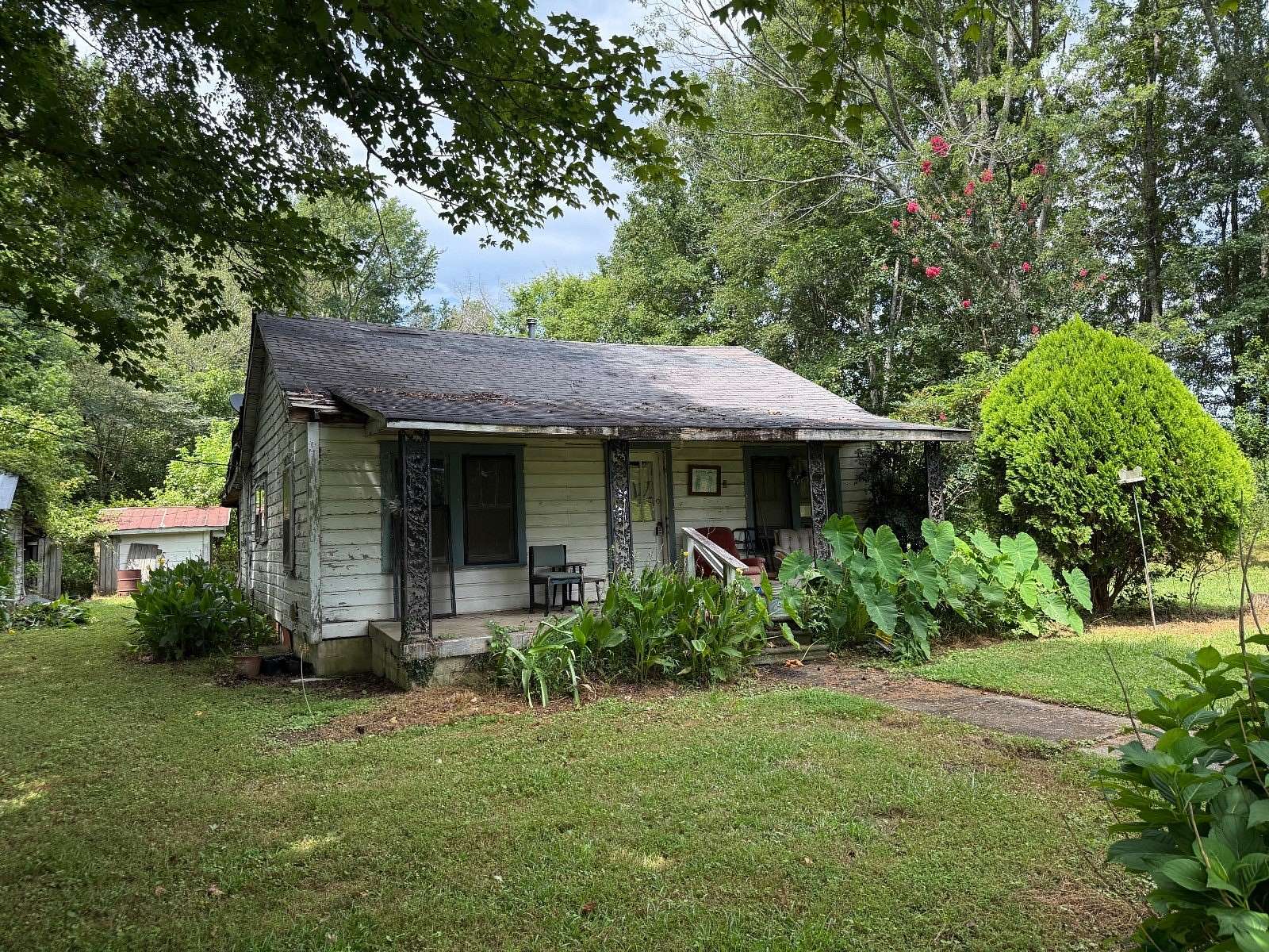 1.37 Acres of Residential Land for Auction in Athens, Alabama