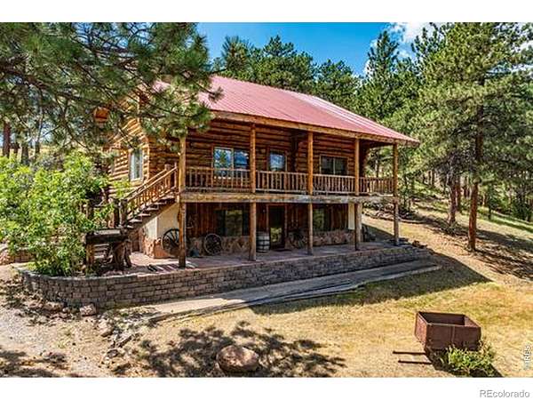 19.3 Acres of Land with Home for Sale in Lyons, Colorado