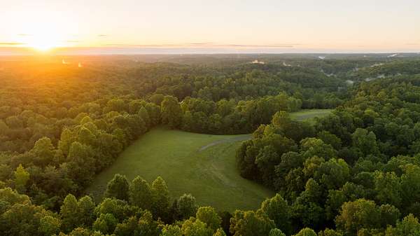80.5 Acres of Land for Sale in Fairview, Tennessee