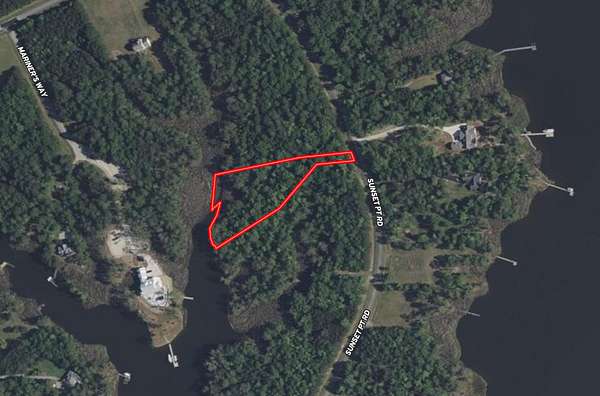1.89 Acres of Residential Land for Sale in Belhaven, North Carolina