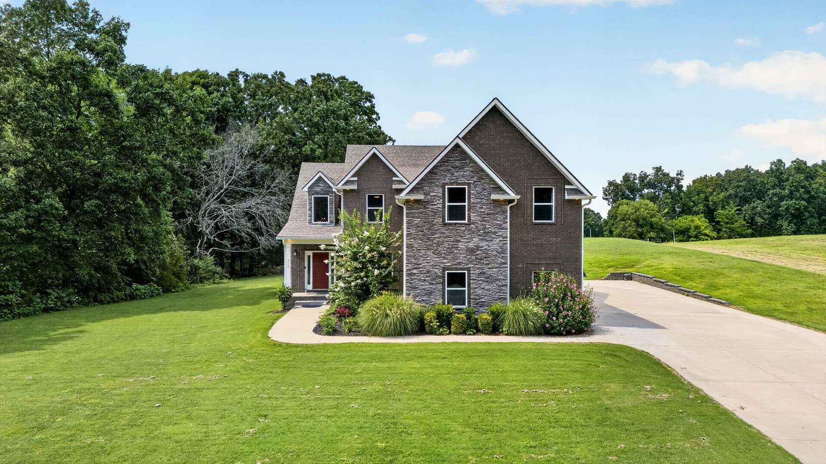 2 Acres of Land with Home for Sale in Cunningham, Tennessee