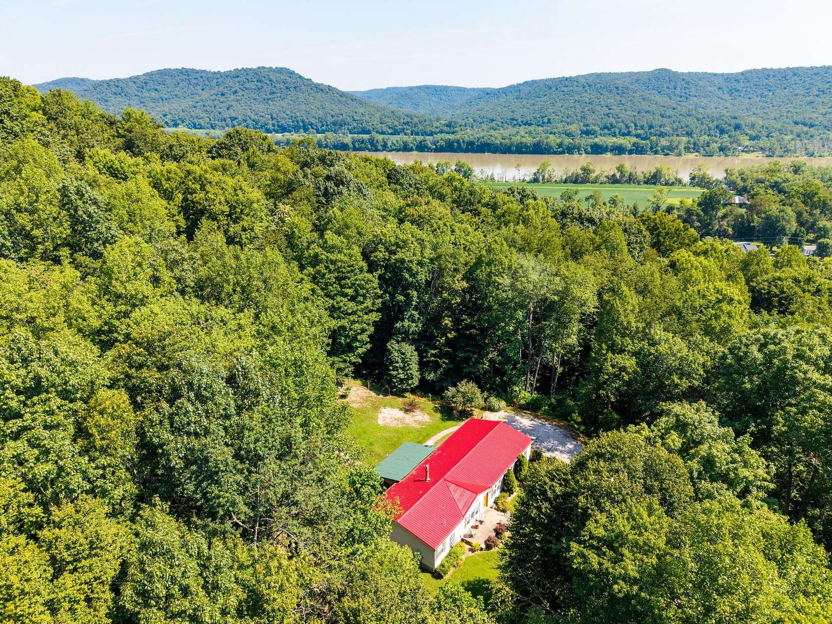 121 Acres of Recreational Land with Home for Sale in Vanceburg, Kentucky