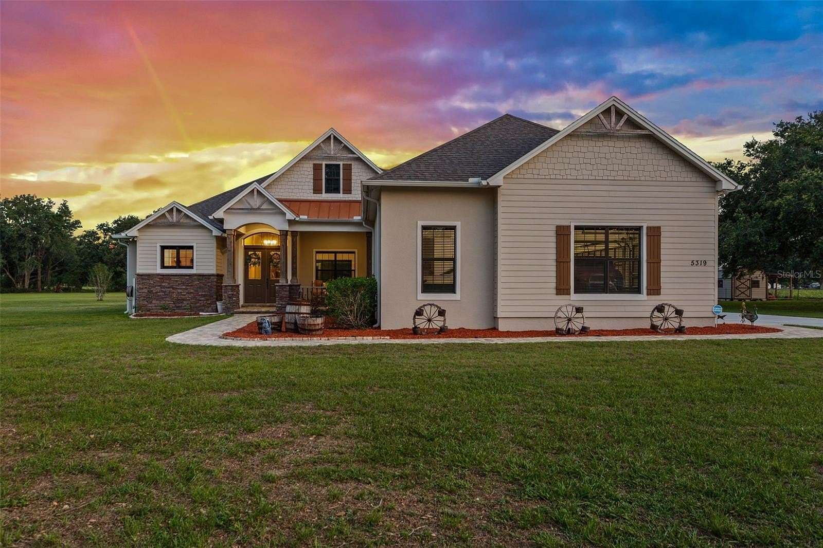 2.39 Acres of Land with Home for Sale in Dover, Florida