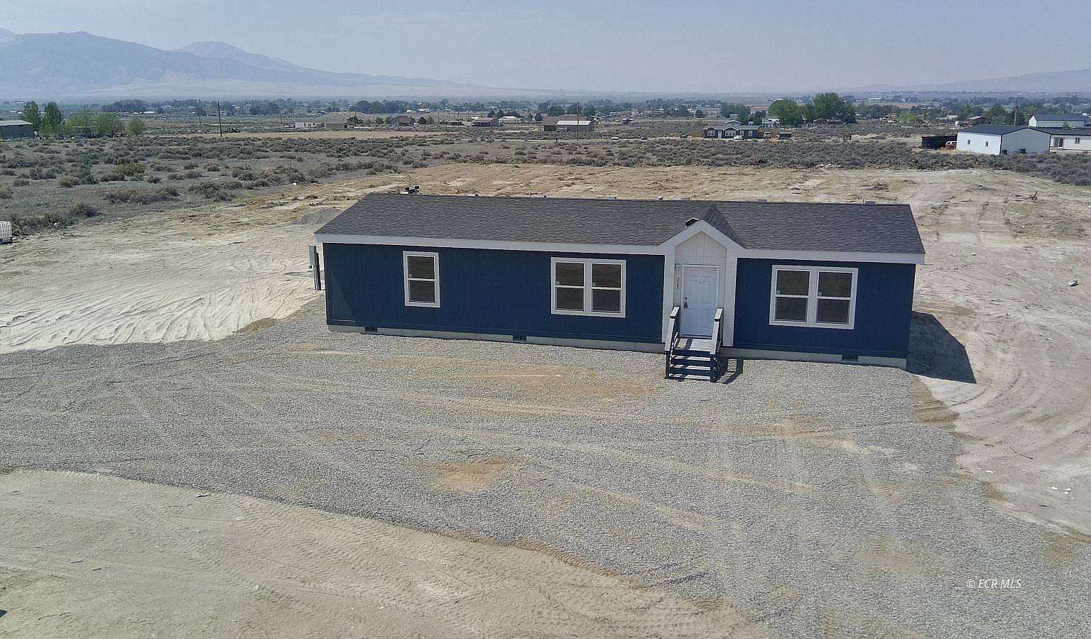 2.5 Acres of Land with Home for Sale in Winnemucca, Nevada