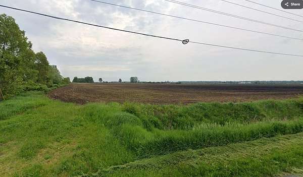 70 Acres of Agricultural Land for Sale in Hebron, Indiana