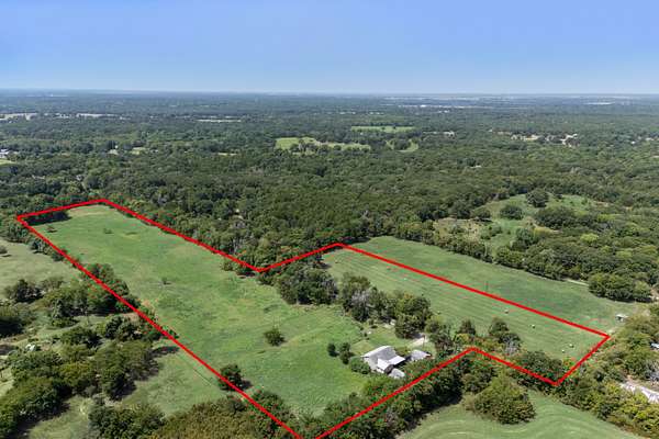 15.1 Acres of Land with Home for Sale in Quinlan, Texas