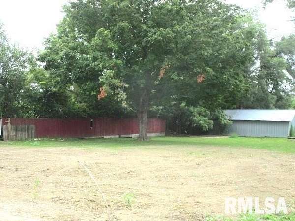 0.27 Acres of Residential Land for Sale in Canton, Illinois