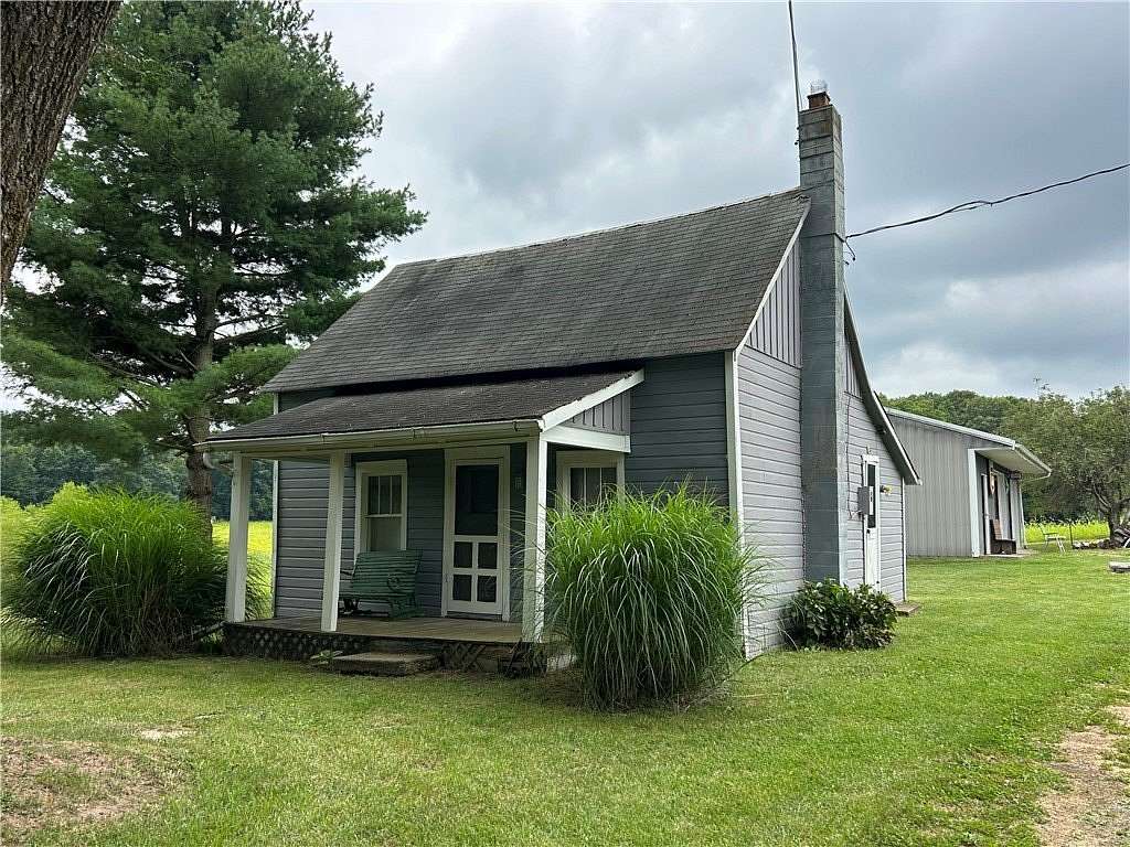 30.4 Acres of Land with Home for Sale in Hillsboro, Ohio