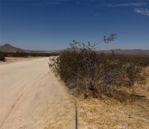 4.67 Acres of Residential Land for Sale in Apple Valley, California