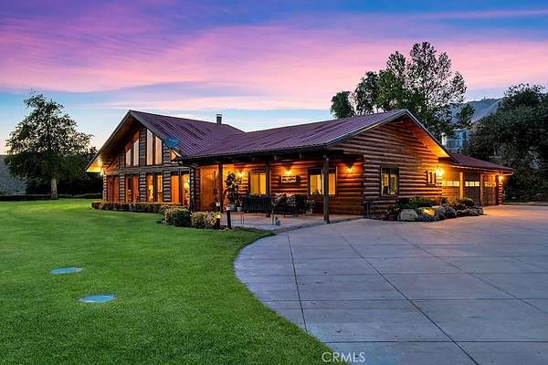 29.2 Acres of Agricultural Land with Home for Sale in Chatsworth, California