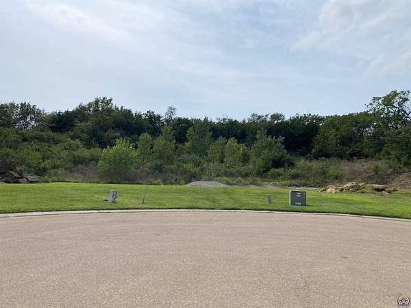 0.75 Acres of Residential Land for Sale in Topeka, Kansas
