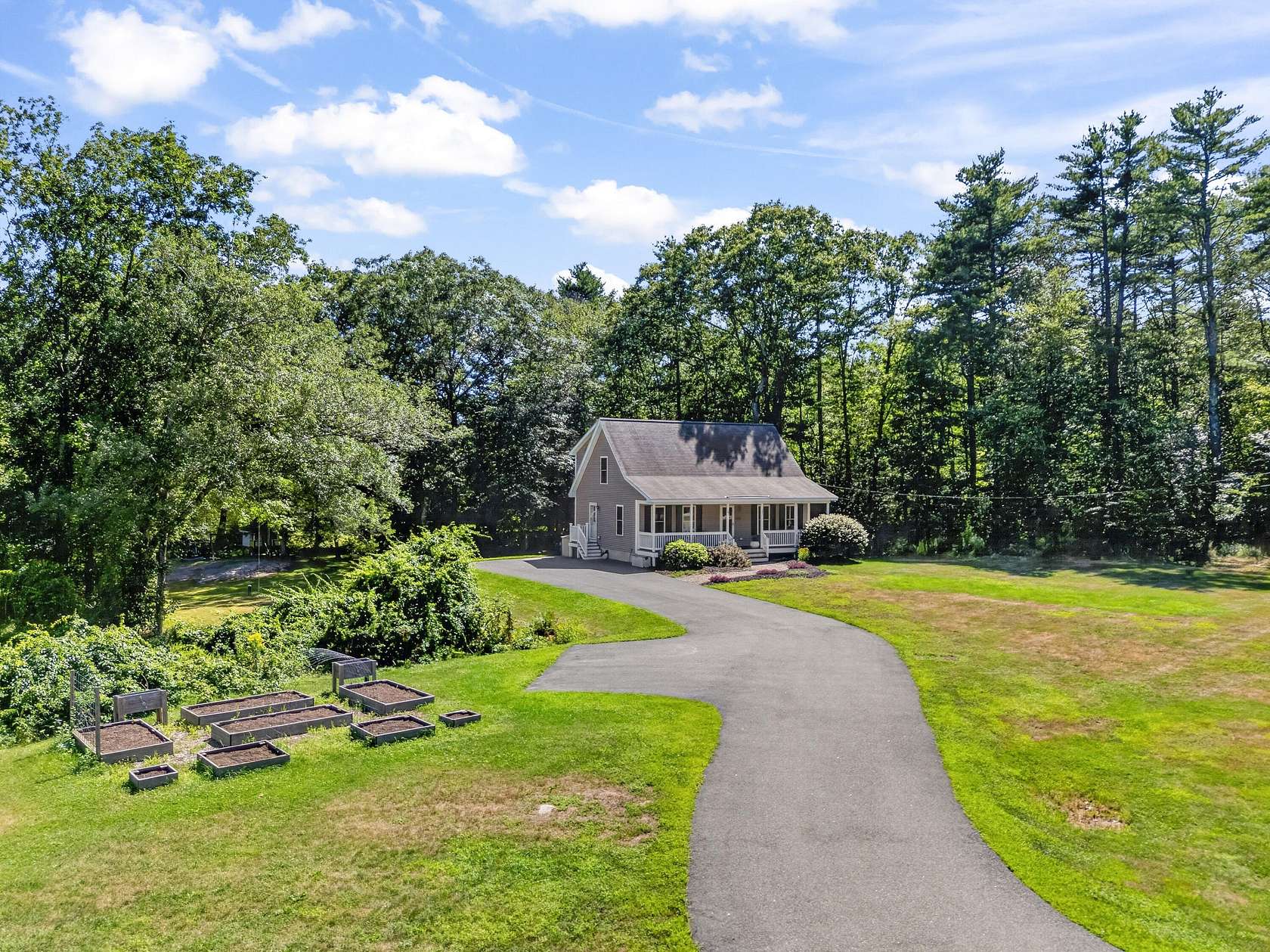 3.1 Acres of Land with Home for Sale in York Town, Maine