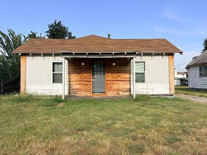 2 Acres of Land with Home for Sale in Enid, Oklahoma
