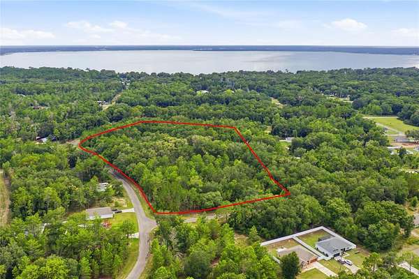 8.86 Acres of Residential Land for Sale in Ocklawaha, Florida