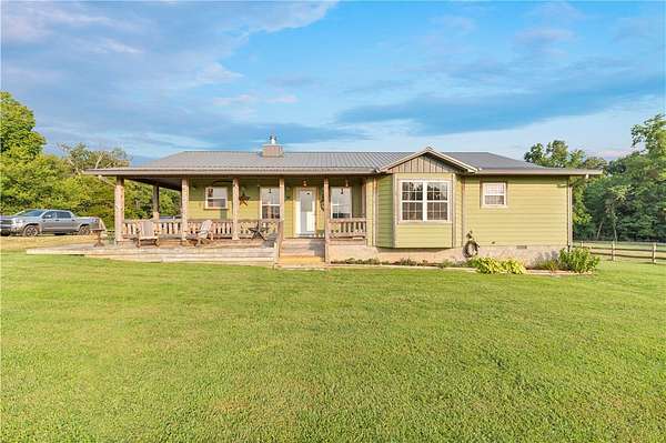 24.5 Acres of Land with Home for Sale in Fayetteville, Arkansas