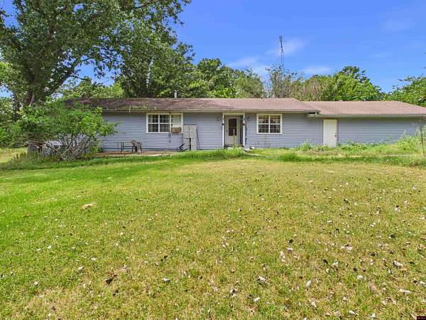35 Acres of Recreational Land with Home for Sale in Mountain Home, Arkansas
