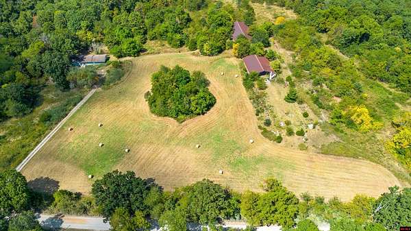 35 Acres of Recreational Land with Home for Sale in Mountain Home, Arkansas