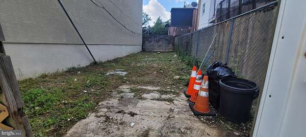 0.02 Acres of Residential Land for Sale in Philadelphia, Pennsylvania
