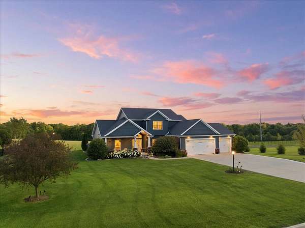 2 Acres of Land with Home for Sale in Bloomington, Illinois