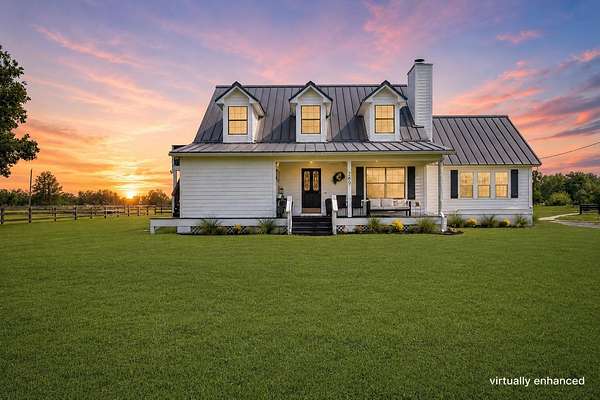 15 Acres of Land with Home for Sale in Chattahoochee, Florida