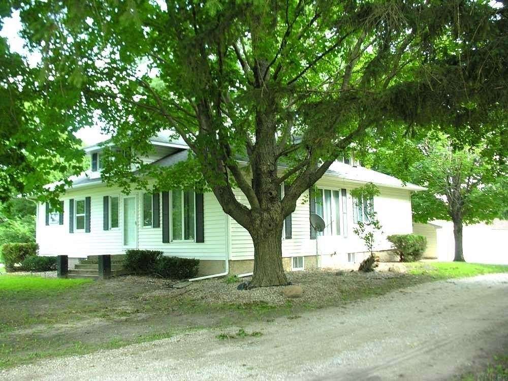 32.6 Acres of Land with Home for Sale in Floyd, Iowa