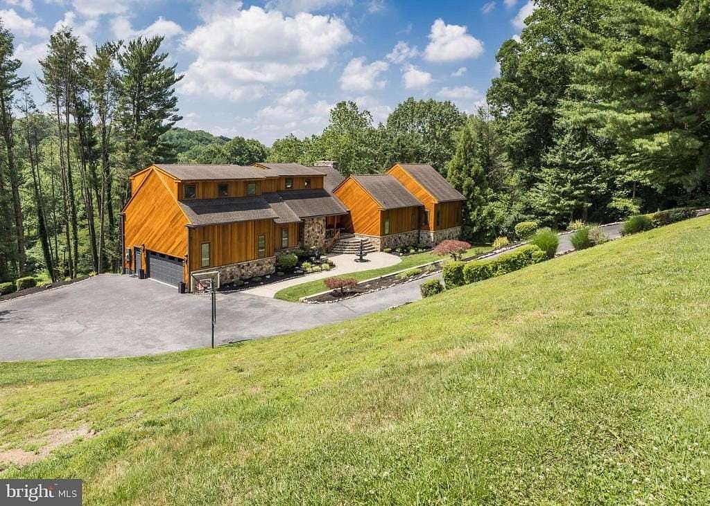 2 Acres of Land with Home for Sale in Wilmington, Delaware