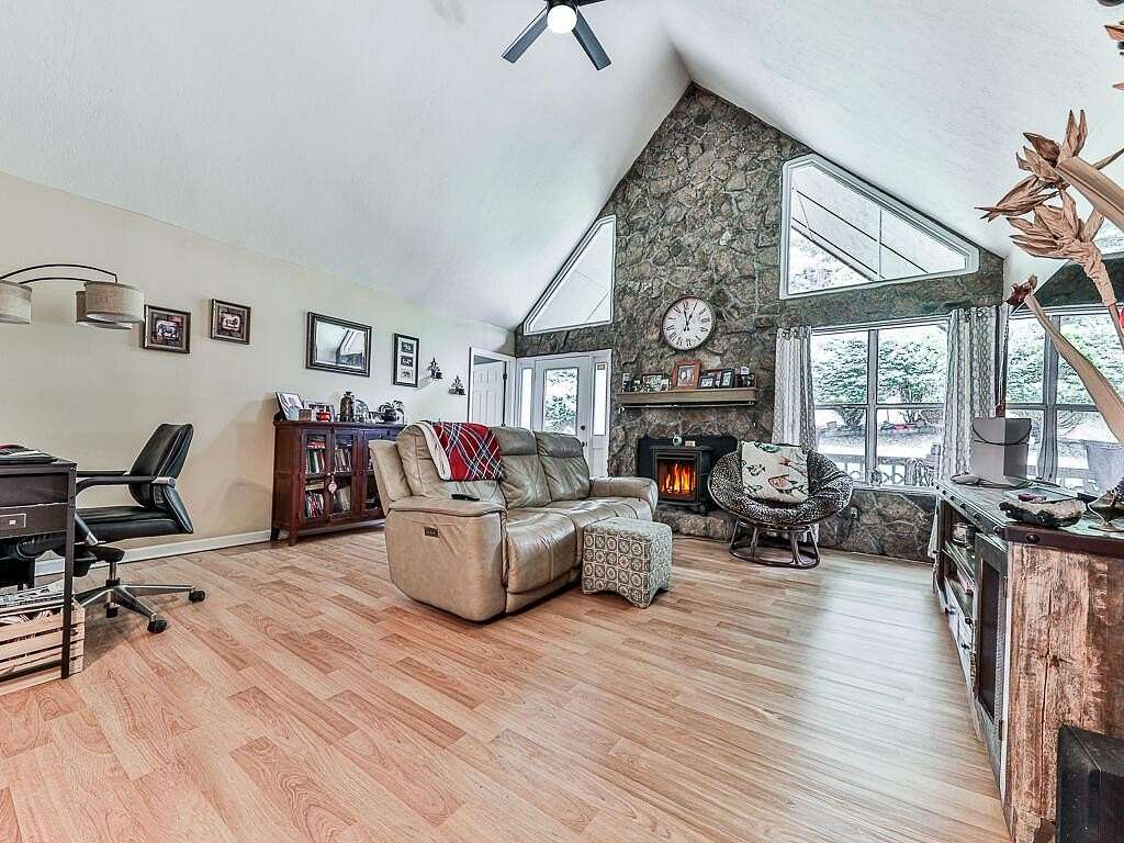 2.1 Acres of Land with Home for Sale in Blairsville, Georgia