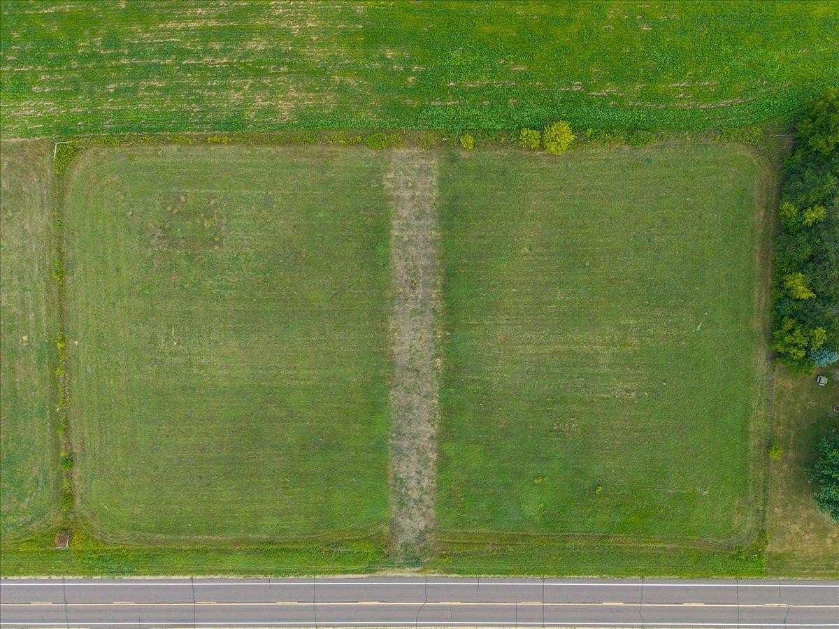 1 Acre of Residential Land for Sale in Roberts, Wisconsin