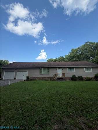 3.3 Acres of Land with Home for Sale in Gloucester, Virginia