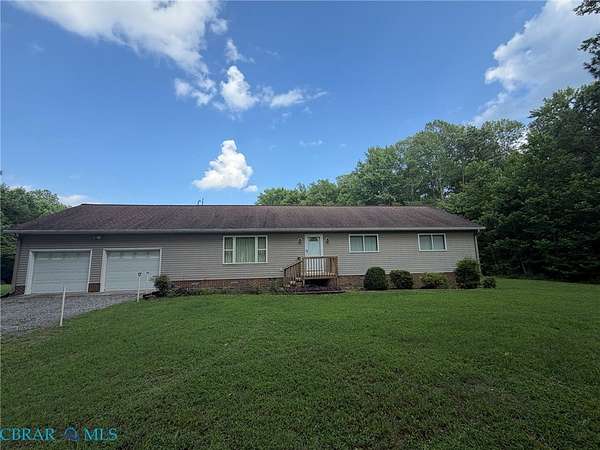 3.3 Acres of Land with Home for Sale in Gloucester, Virginia