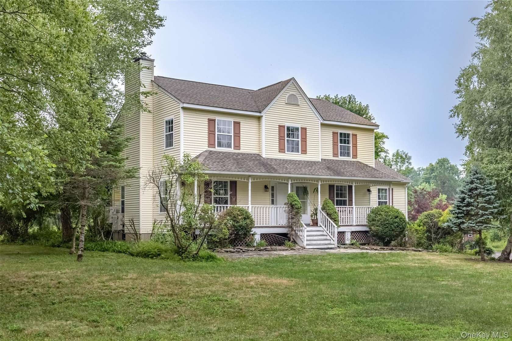 2.1 Acres of Land with Home for Sale in Gardiner, New York