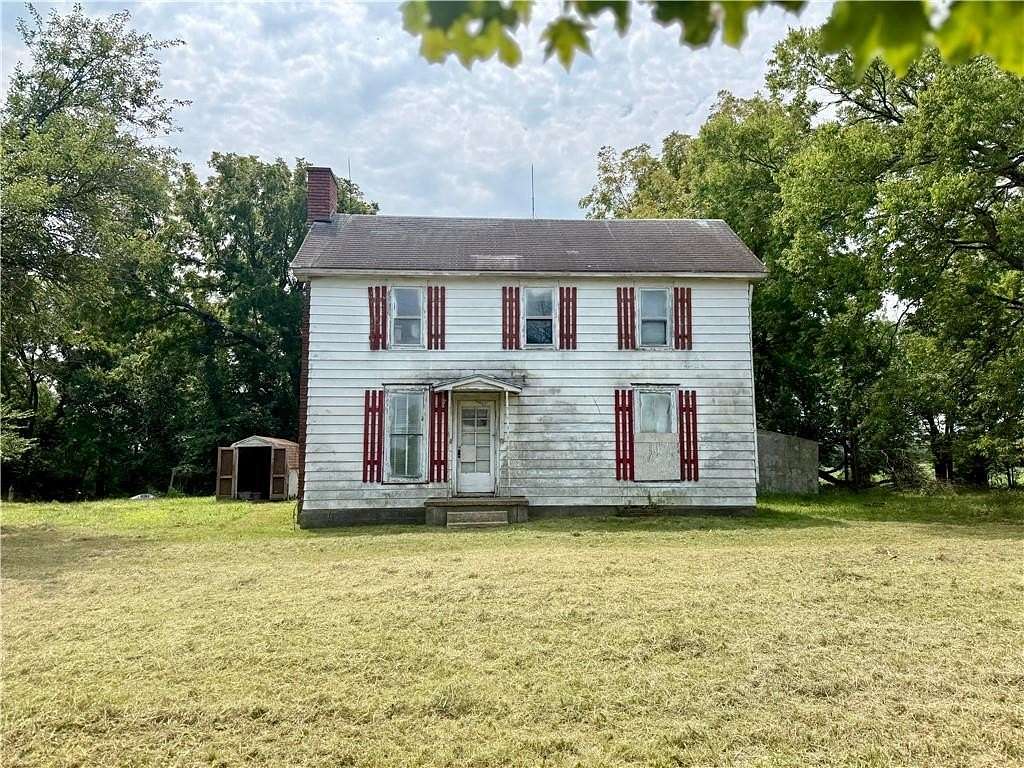 5.5 Acres of Residential Land for Sale in Tonganoxie, Kansas