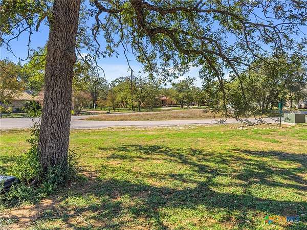 0.12 Acres of Residential Land for Sale in Kingsland, Texas