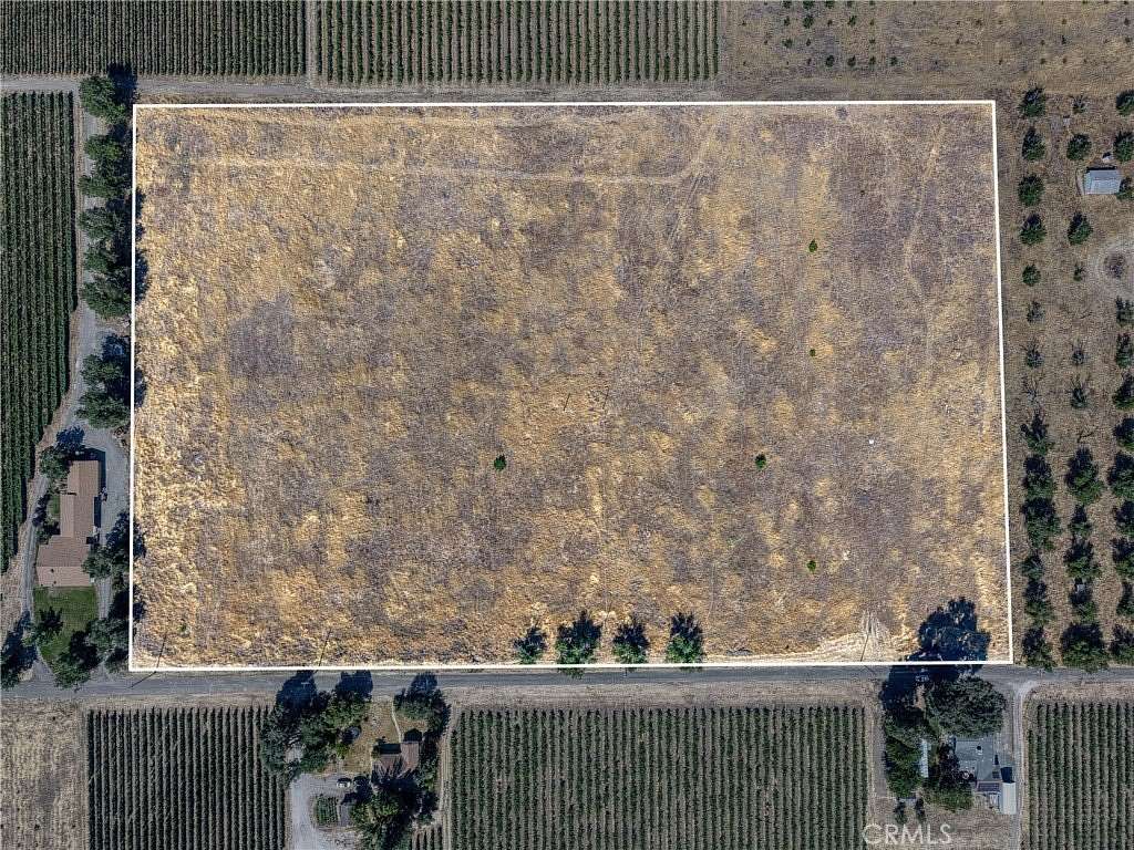 14.5 Acres of Land for Sale in Lakeport, California