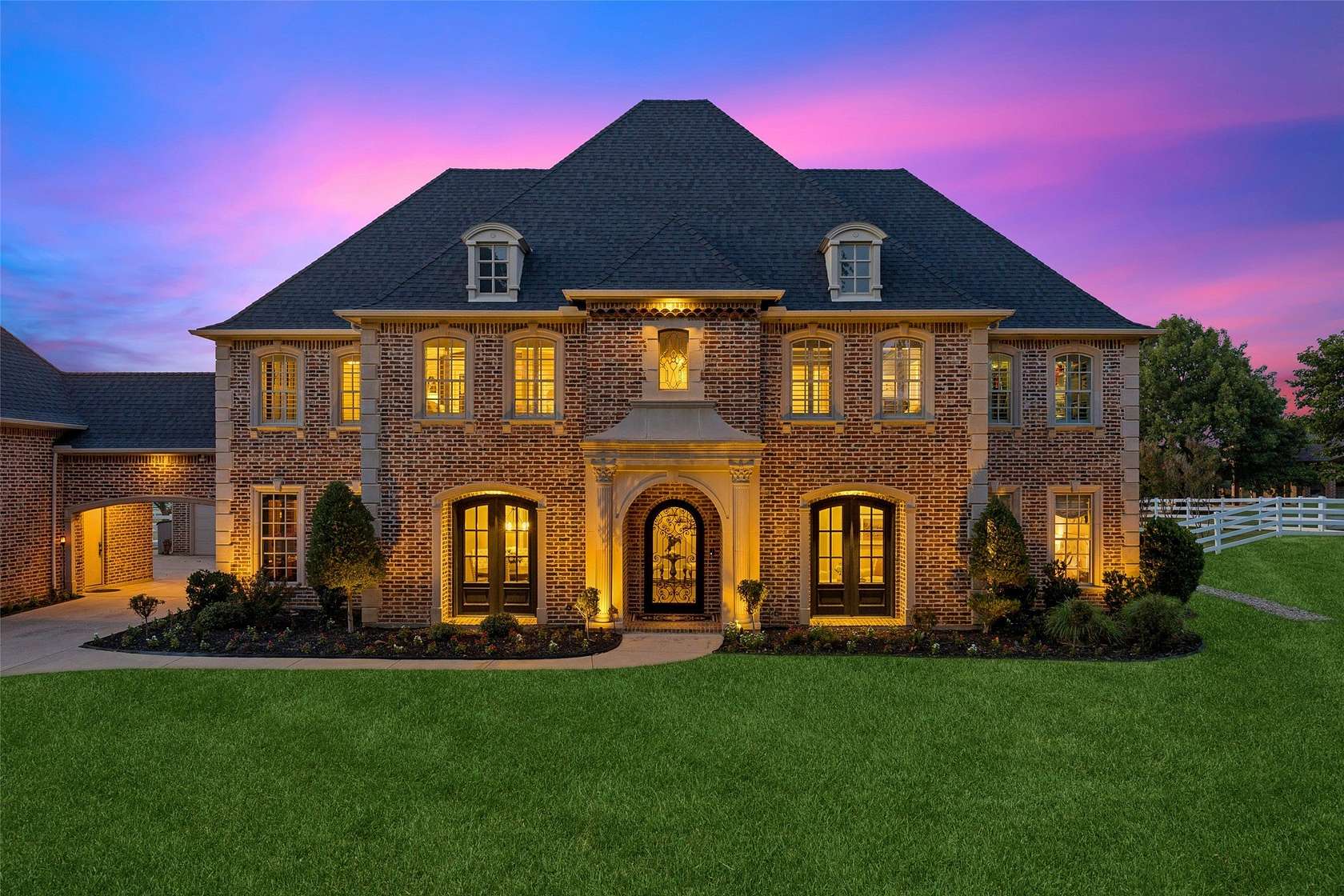 2.55 Acres of Land with Home for Sale in Bartonville, Texas