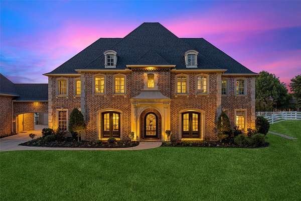2.55 Acres of Land with Home for Sale in Bartonville, Texas