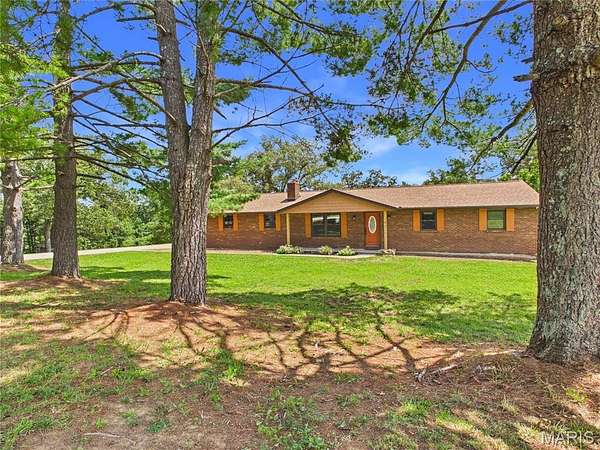 3.1 Acres of Land with Home for Sale in Perryville, Missouri