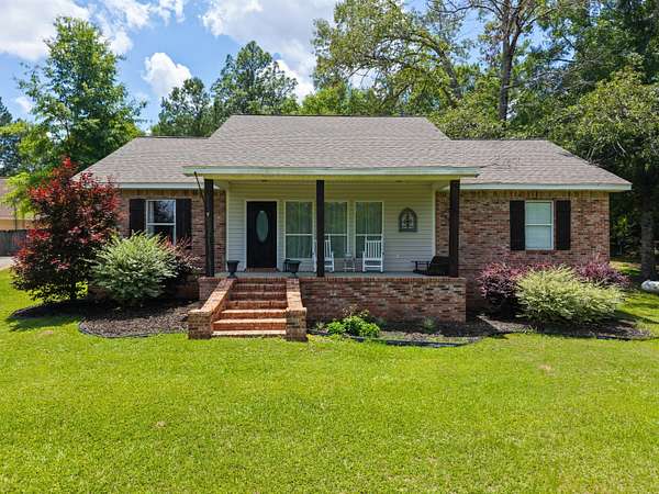 1.7 Acres of Land with Home for Sale in Purvis, Mississippi